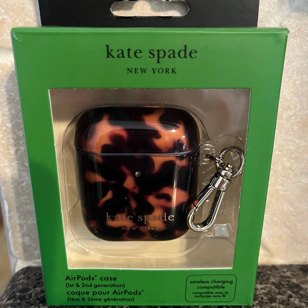 Kate Spade Brown AirPods 1st/2nd gen Case with Keychain